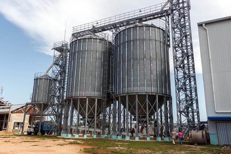 Modern dryer would revive rice program in Pinar del Río