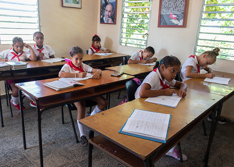 La escuela primaria Ormani Arenado LLonch es el orgullo de la comunidad / Foto: Jaliosky Ajete Rabeiro