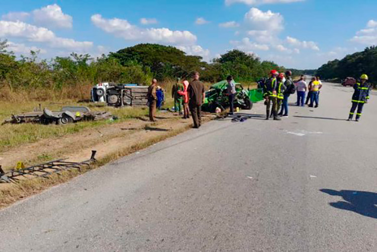 El jeep viajaba de La Habana a Oriente y el Moscovich en dirección contraria.