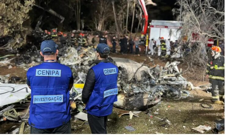 Identifican primeros cuerpos sin vida de avion accidentado en Brasil 1