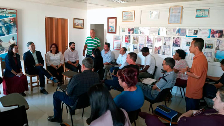 15 visita delegacion vietnamita pinar del rio guerrillero